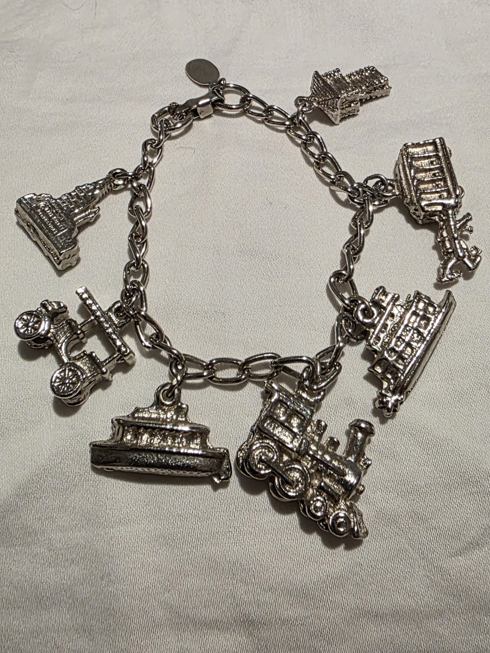 Vintage (C. 1960s) Walt Disney Pro. Silver-Tone Charm Bracelet – Park Icons